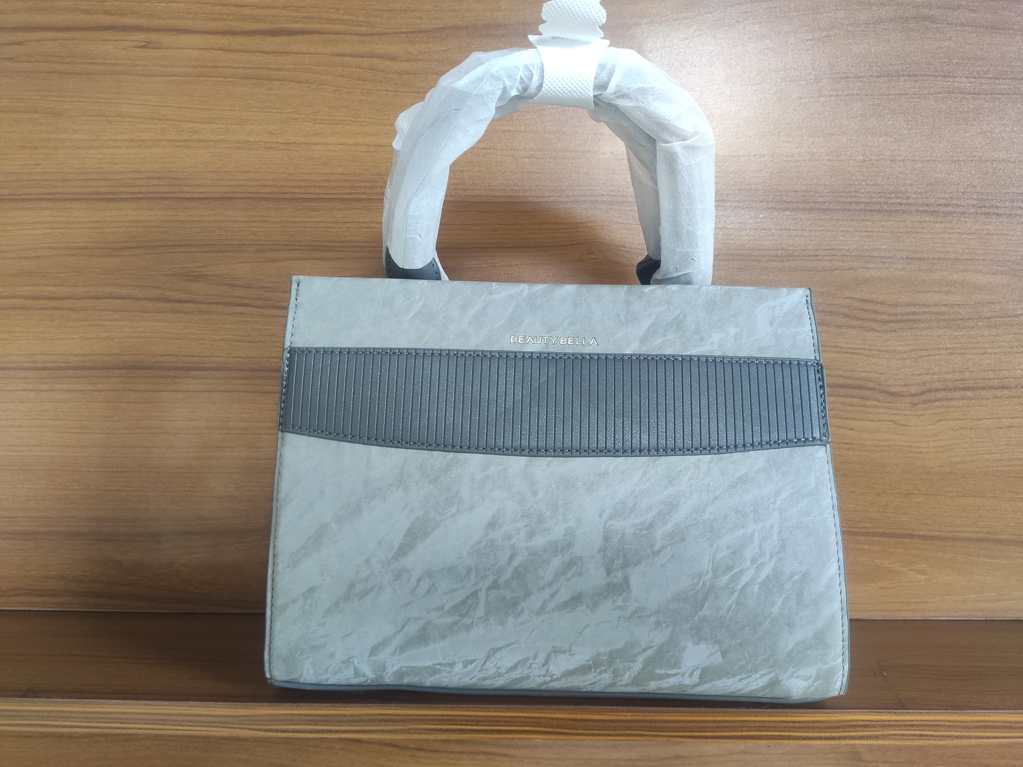 Ladies Bag-Beauty Bella-1120